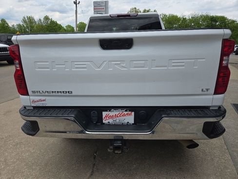 Used 2024 Chevrolet Silverado 2500 LT AWD/4WD image 10