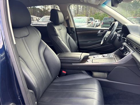 Used 2024 Genesis GV80 2.5T image 12