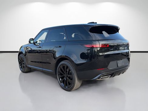 New 2026 Land Rover Range Rover Sport SE image 3