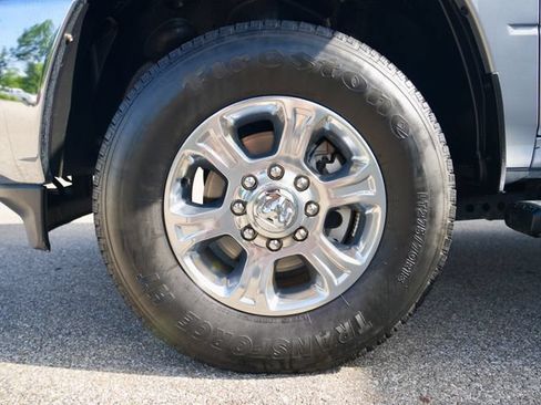 Used 2023 RAM 2500 Big Horn w/ Level 1 Equipment Group AWD/4WD image 31
