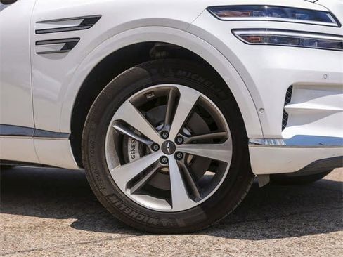 Used 2024 Genesis GV80 3.5T w/ Advanced Package image 9