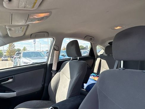 Used 2013 Toyota Prius Three FWD image 4