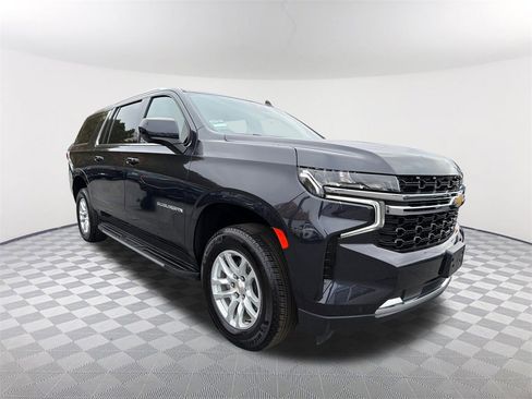 Used 2024 Chevrolet Suburban LS w/ Driver Alert Package image 3