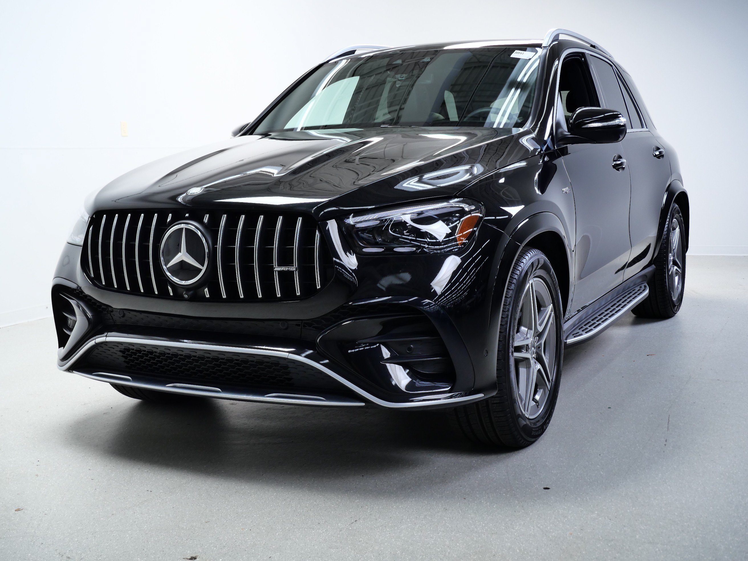 Certified 2024 Mercedes-Benz GLE 53 AMG 4MATIC image 12