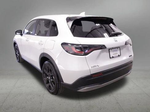 Certified 2024 Honda HR-V Sport image 4