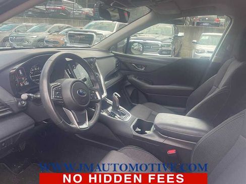 Used 2024 Subaru Outback Premium AWD/4WD image 2