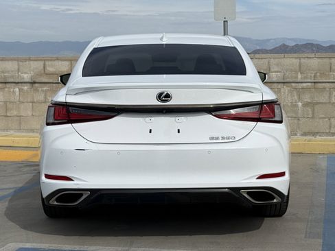 Certified 2023 Lexus ES 350 F Sport w/ Accessory Package (Z2) image 10