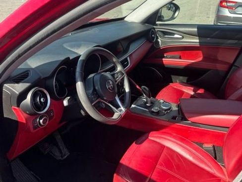 Used 2018 Alfa Romeo Stelvio Ti AWD/4WD image 6