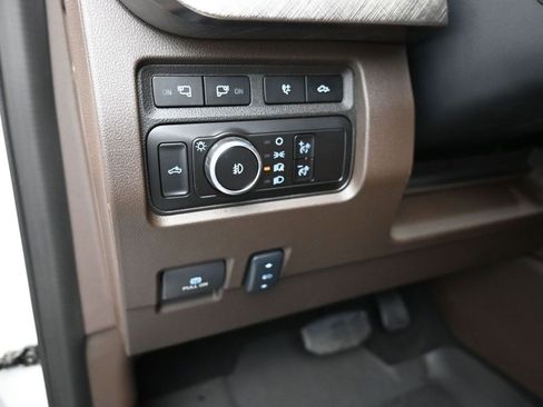 Certified 2024 Ford F450 King Ranch w/ FX4 Off-Road Package image 13