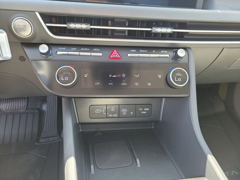 New 2026 Hyundai Sonata SEL FWD image 28