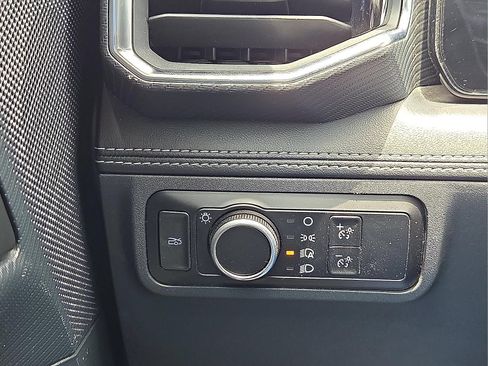 Used 2024 Ford Mustang GT Premium w/ GT Performance Package RWD image 19
