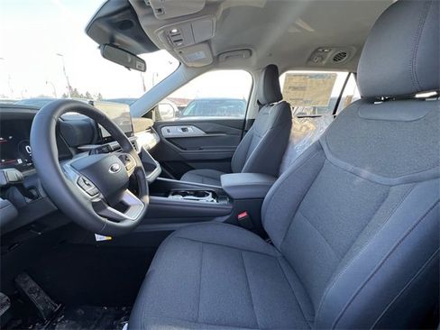 New 2026 Ford Explorer Active image 10