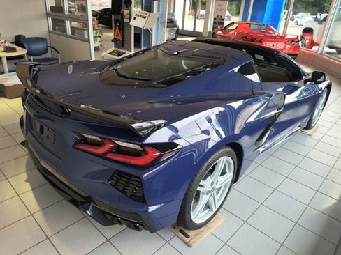 Used 2025 Chevrolet Corvette Stingray Coupe w/ Z51 Performance Package RWD image 6