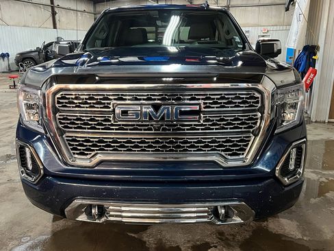 Used 2021 GMC Sierra 1500 Denali w/ Denali Ultimate Package image 3