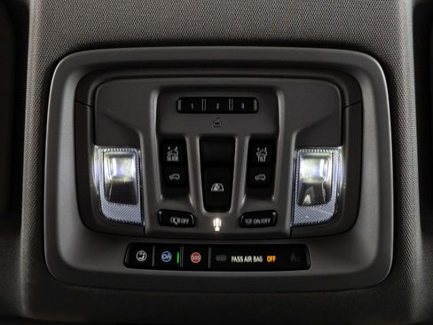 Used 2025 Chevrolet Silverado 2500 LTZ w/ LTZ Plus Package image 28