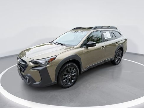 Used 2025 Subaru Outback Onyx Edition AWD/4WD image 1