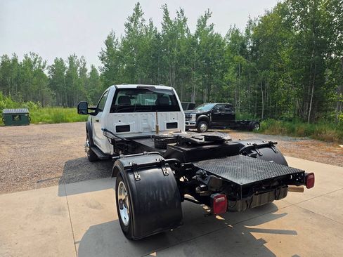 Used 2023 Ford F450 XL AWD/4WD image 5