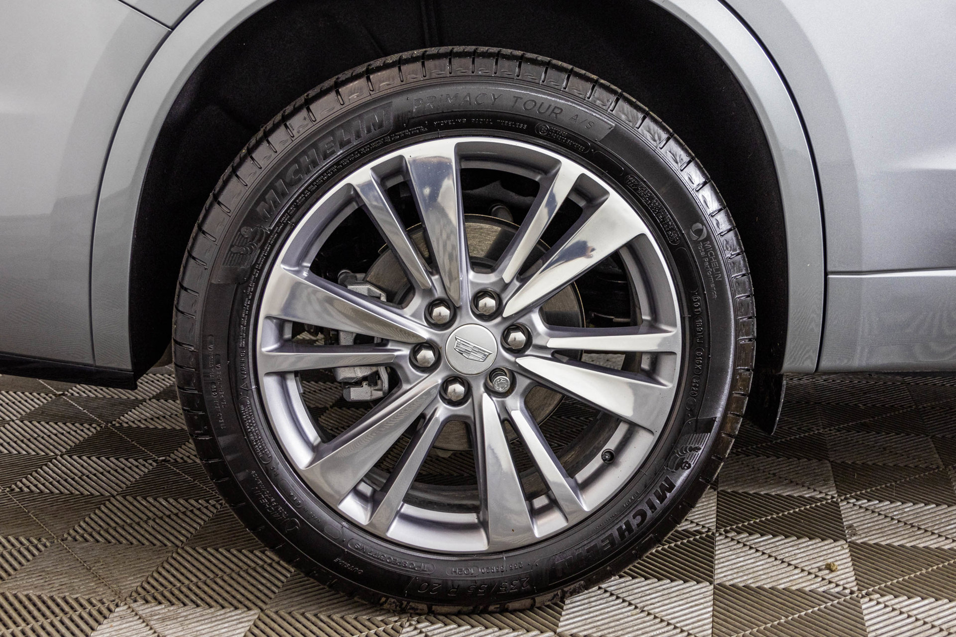 Used 2025 Cadillac XT6 Premium Luxury AWD/4WD image 59