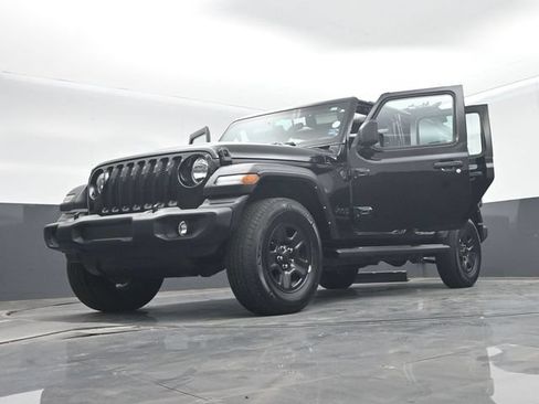 Used 2022 Jeep Wrangler Unlimited Sport AWD/4WD image 71