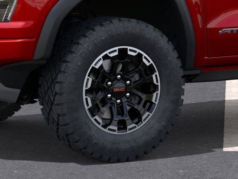 New 2026 GMC Canyon AT4 w/ Technology Plus Package AWD/4WD image 9