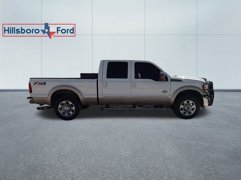 Used 2013 Ford F250 Lariat w/ Chrome Pkg image 6