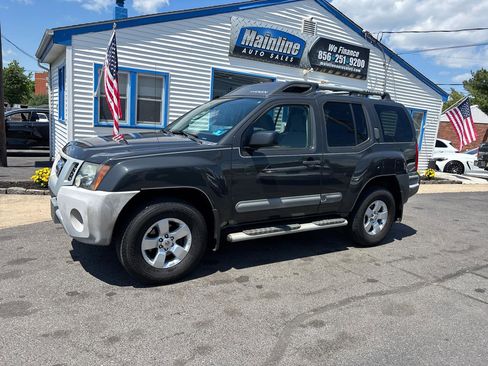 Used 2012 Nissan Xterra S w/ Value Package AWD/4WD image 4