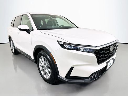 Used 2026 Honda CR-V EX image 3