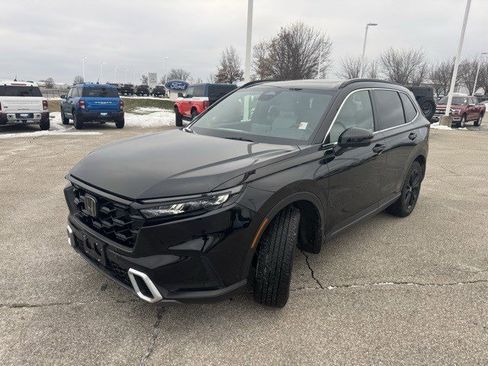 Used 2025 Honda CR-V Sport Touring image 3