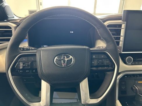 Used 2024 Toyota Sequoia Capstone image 10