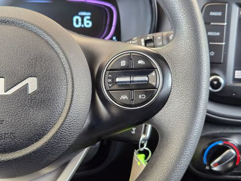 Used 2024 Kia Soul LX w/ Option Group 015 FWD image 21