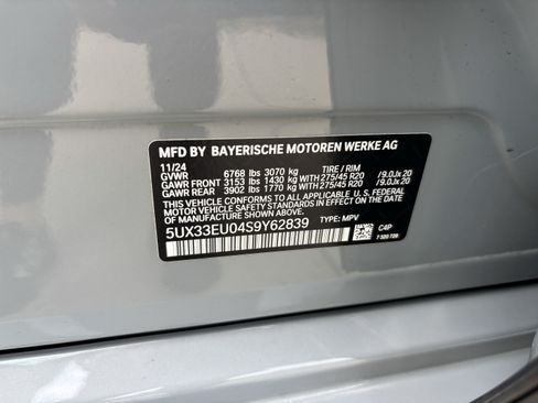 Certified 2025 BMW X5 M60i AWD/4WD image 37