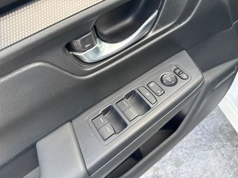 Used 2024 Honda CR-V Sport image 10
