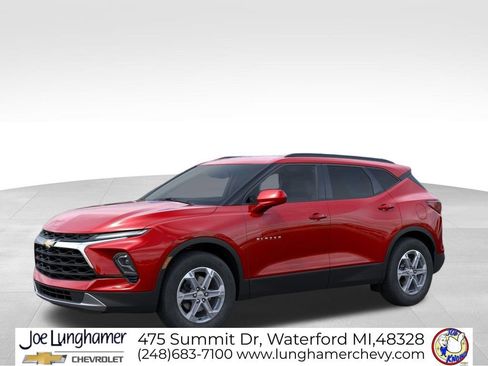 New 2026 Chevrolet Blazer LT w/ Convenience Package FWD image 2