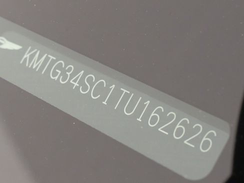 Used 2026 Genesis G70 2.5T Prestige image 61