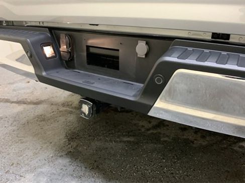 Used 2023 Ford F150 XLT w/ Equipment Group 302A High image 18