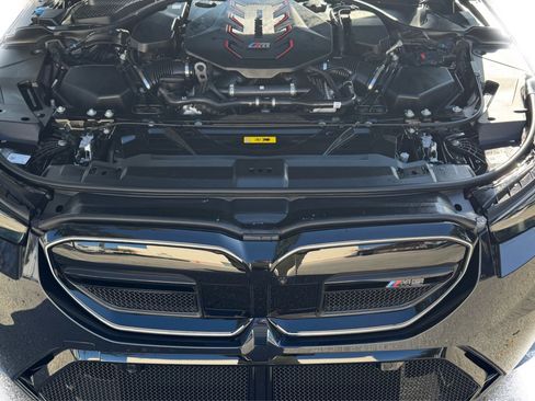 Used 2026 BMW M5 Sedan w/ Carbon Package image 6