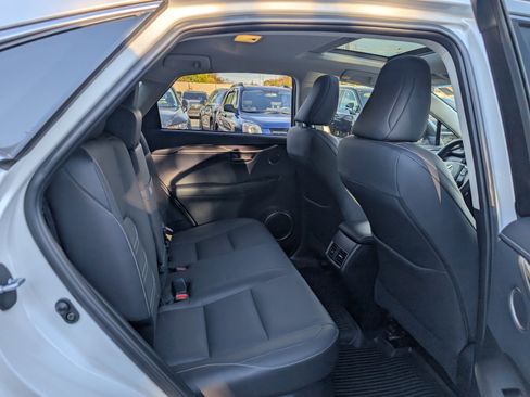 Used 2018 Lexus NX 300h AWD image 13