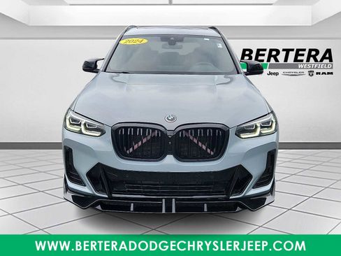 Used 2024 BMW X3 M40i w/ Premium Package image 2