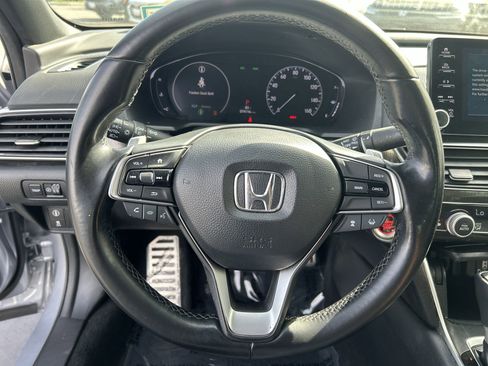 Used 2020 Honda Accord Sport image 11