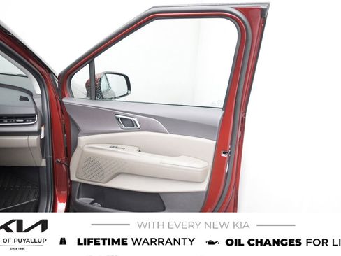 New 2026 Kia Carnival EX image 15