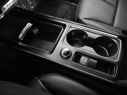 New 2026 Lincoln Corsair Premiere image 32