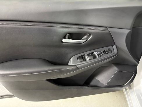 Used 2023 Nissan Sentra SV FWD image 12