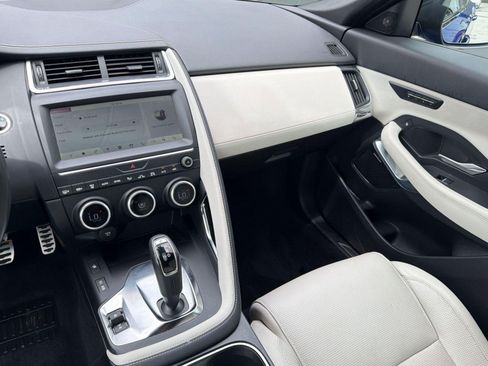 Used 2019 Jaguar E-PACE R-Dynamic HSE AWD/4WD image 26