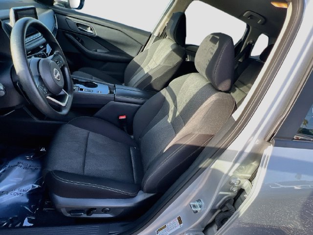 Used 2024 Nissan Rogue SV FWD image 15