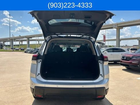 Used 2024 Nissan Rogue S FWD image 9