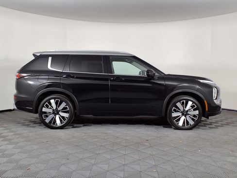 New 2025 Mitsubishi Outlander PLATINUM EDITION image 27