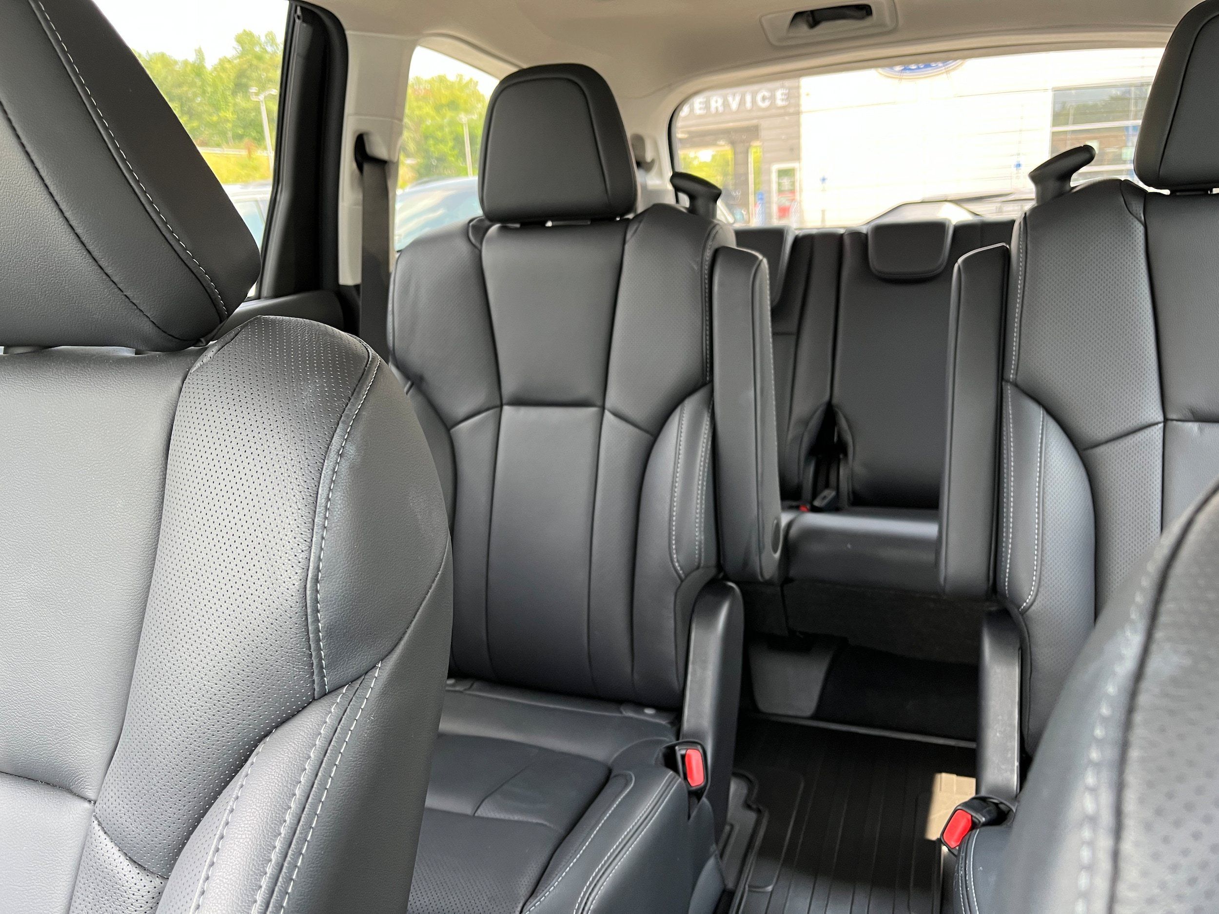 Used 2024 Subaru Ascent Limited AWD/4WD image 17