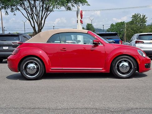 Used 2013 Volkswagen Beetle 2.5 FWD image 13