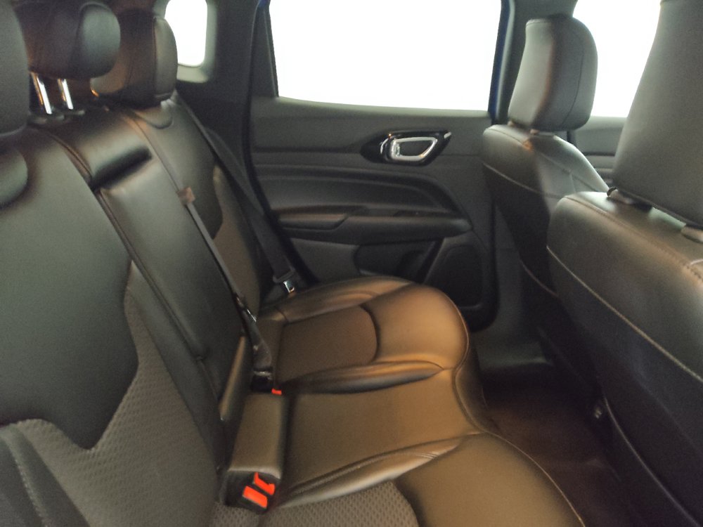 Used 2022 Jeep Compass Latitude FWD image 19