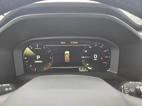 New 2026 Mitsubishi Outlander SE image 10